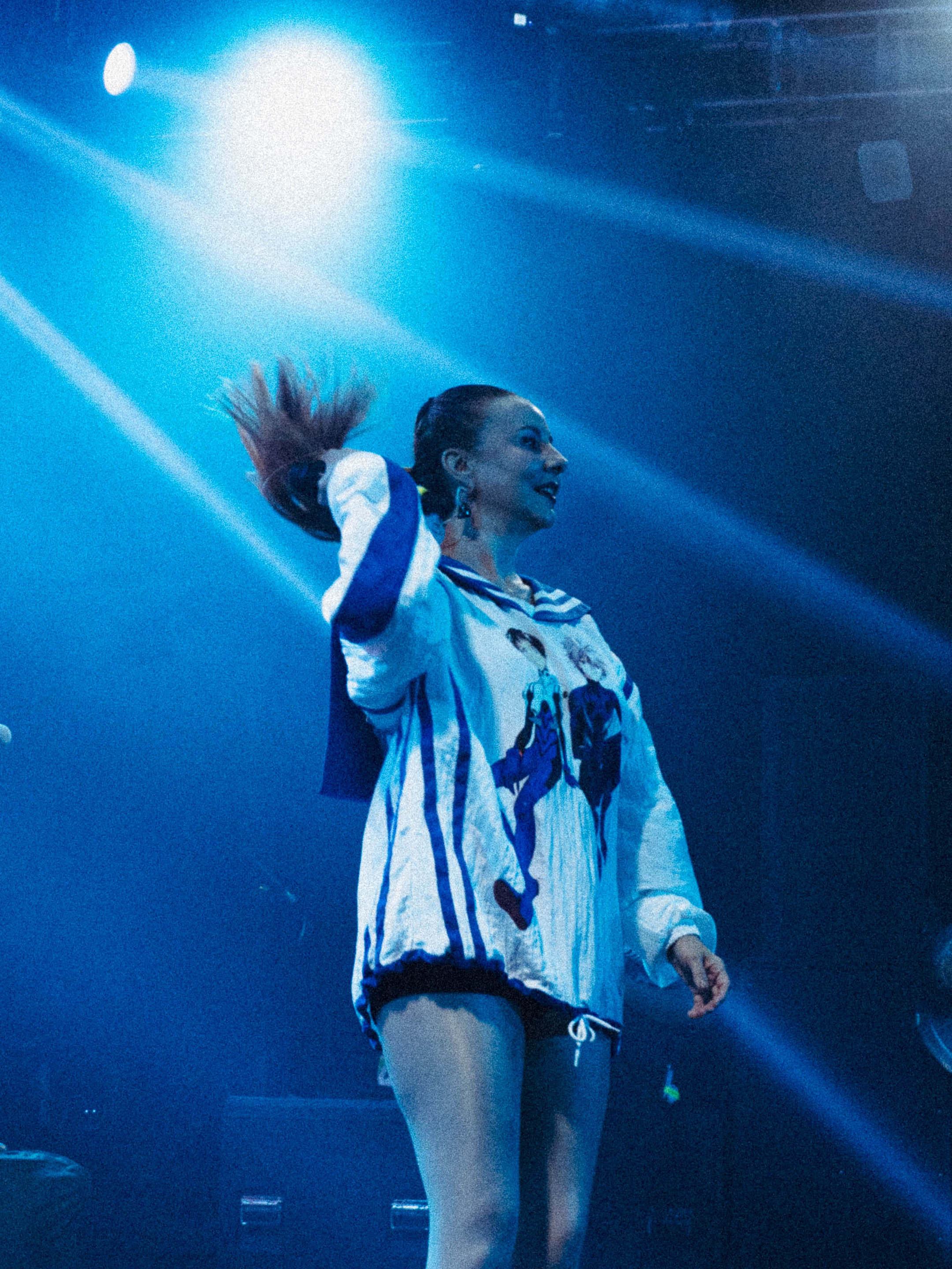 María Daniela y Su Sonido Lasser durante el concierto, fotografía 11 de 14.